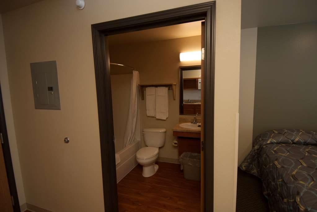 Woodspring Suites Уилистън Стая снимка