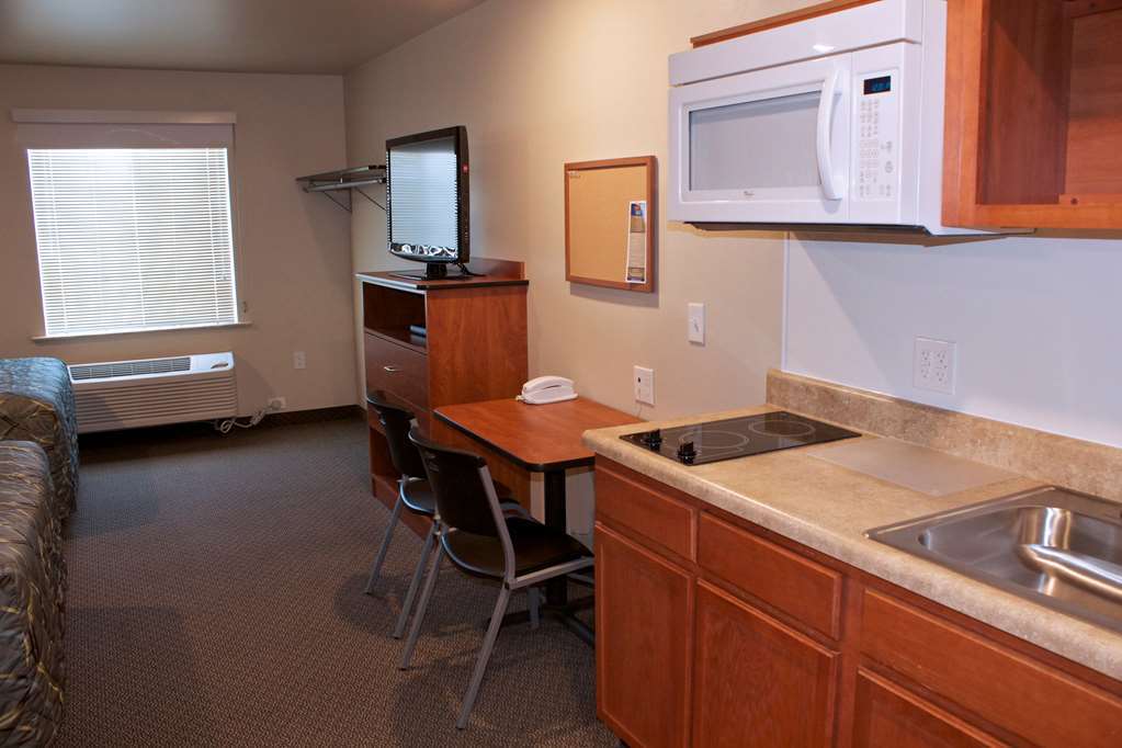 Woodspring Suites Уилистън Стая снимка
