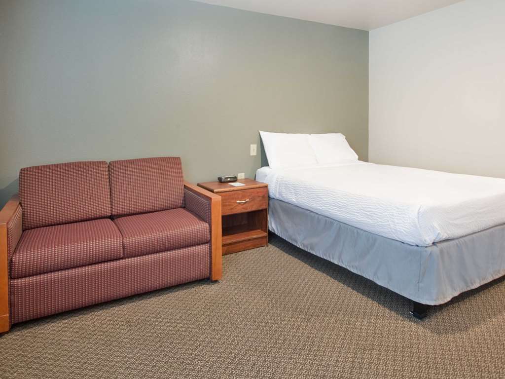 Woodspring Suites Уилистън Стая снимка
